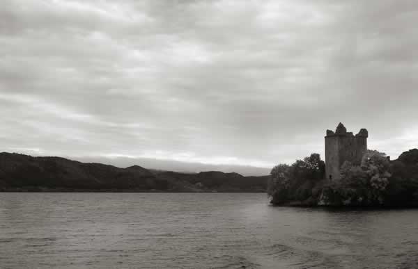 flick loch ness urquhart castle4